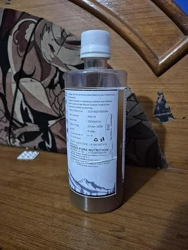 Lakshya Gupta Amazon customer photo showing mother strands